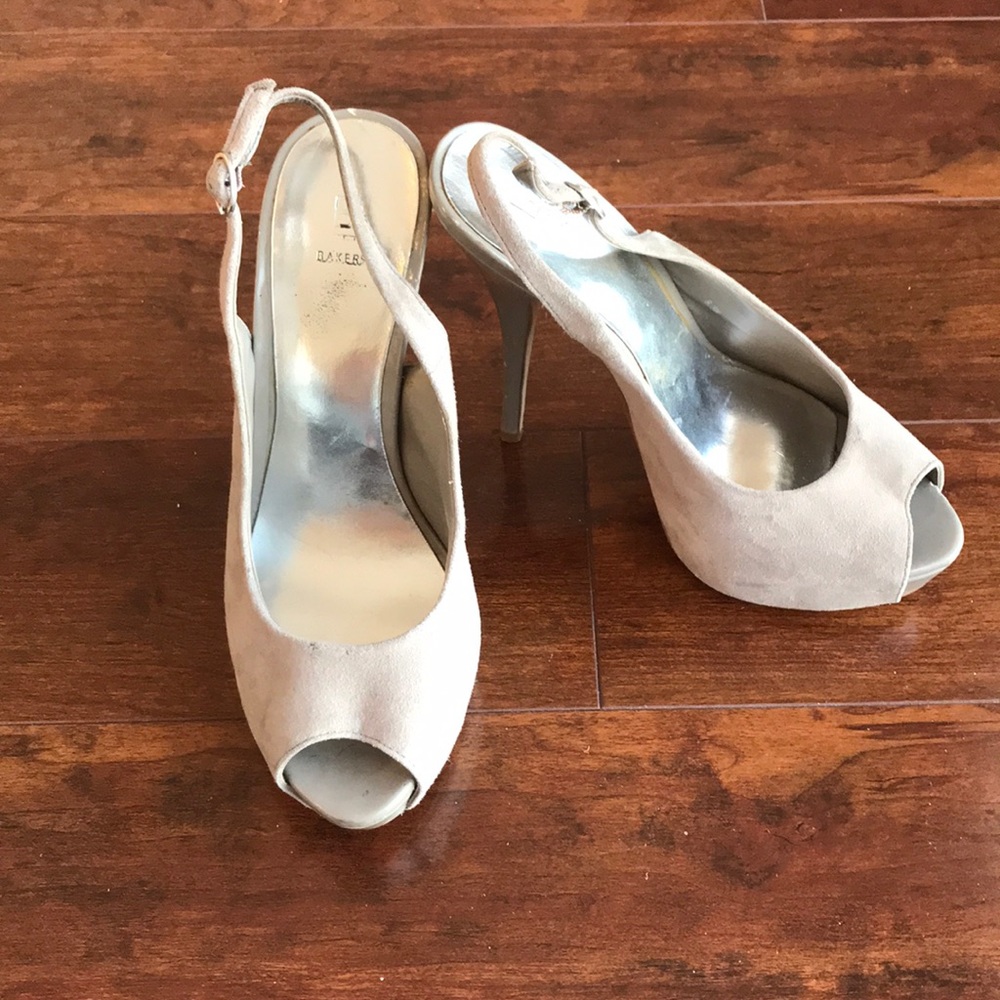 Baker pumps